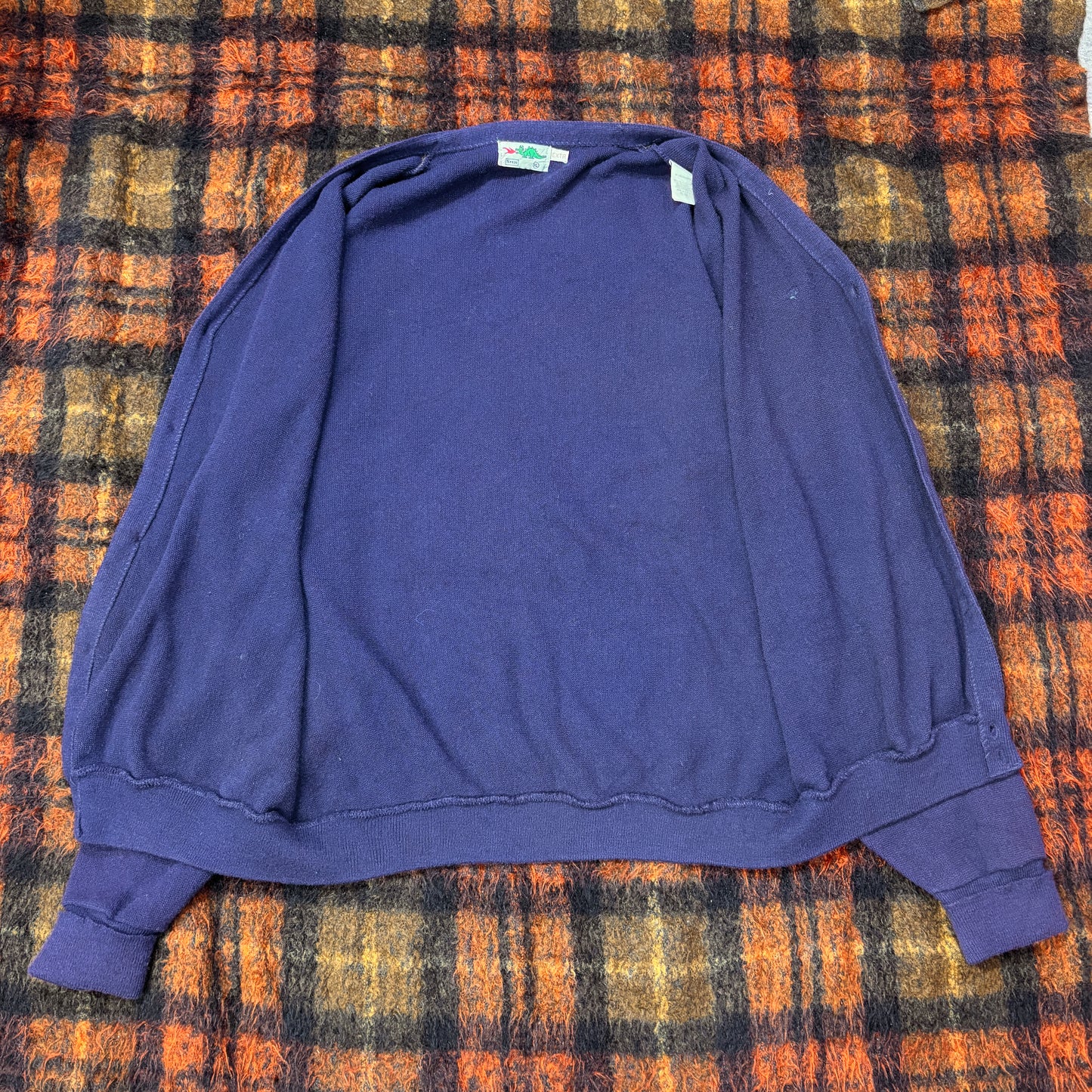 【USA製】Sears ドラゴン刺繍カーディガン|ヴィンテージ アメリカ古着 紫 アクリルニット XL