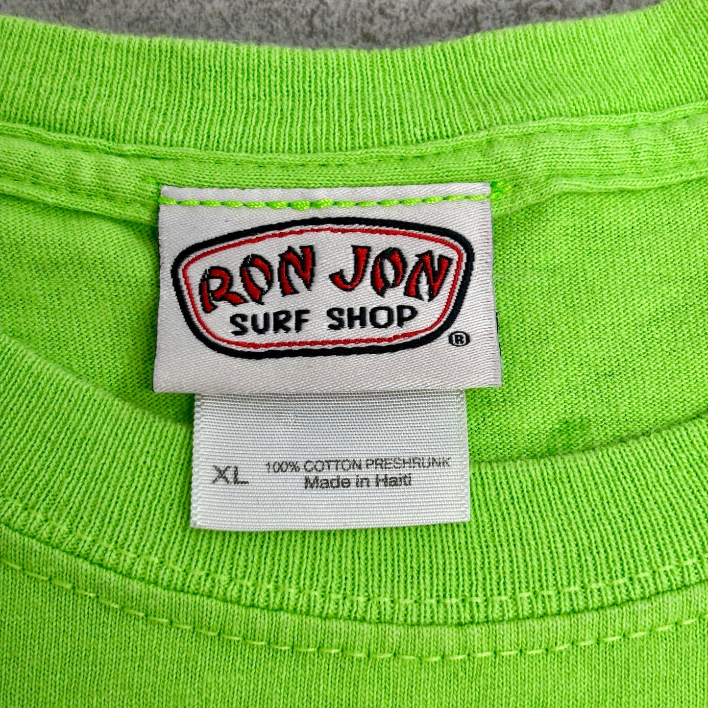 【Ron Jon Surf Shop】ネオンライム グラフィックTシャツ XLサイズ ココアビーチ限定 サーフT USAフロリダ発
