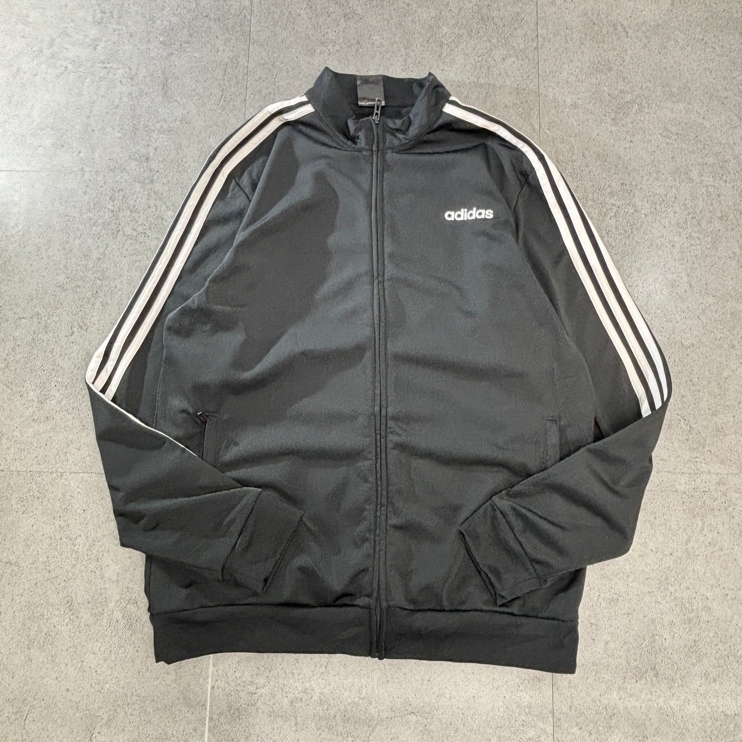 【90s〜00s】adidas アディダス トラックジャケット ブラック Lサイズ相当 カンボジア製 3ストライプ ジャージトップ
