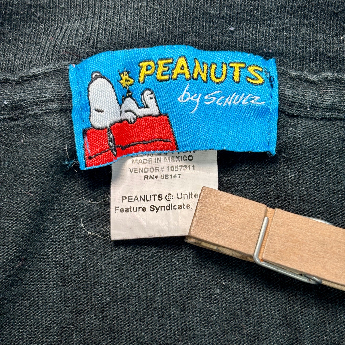 90s スヌーピー PEANUTS “BORN TO SLEEP!” ヴィンテージTシャツ ブラック Snoopy キャラクターT