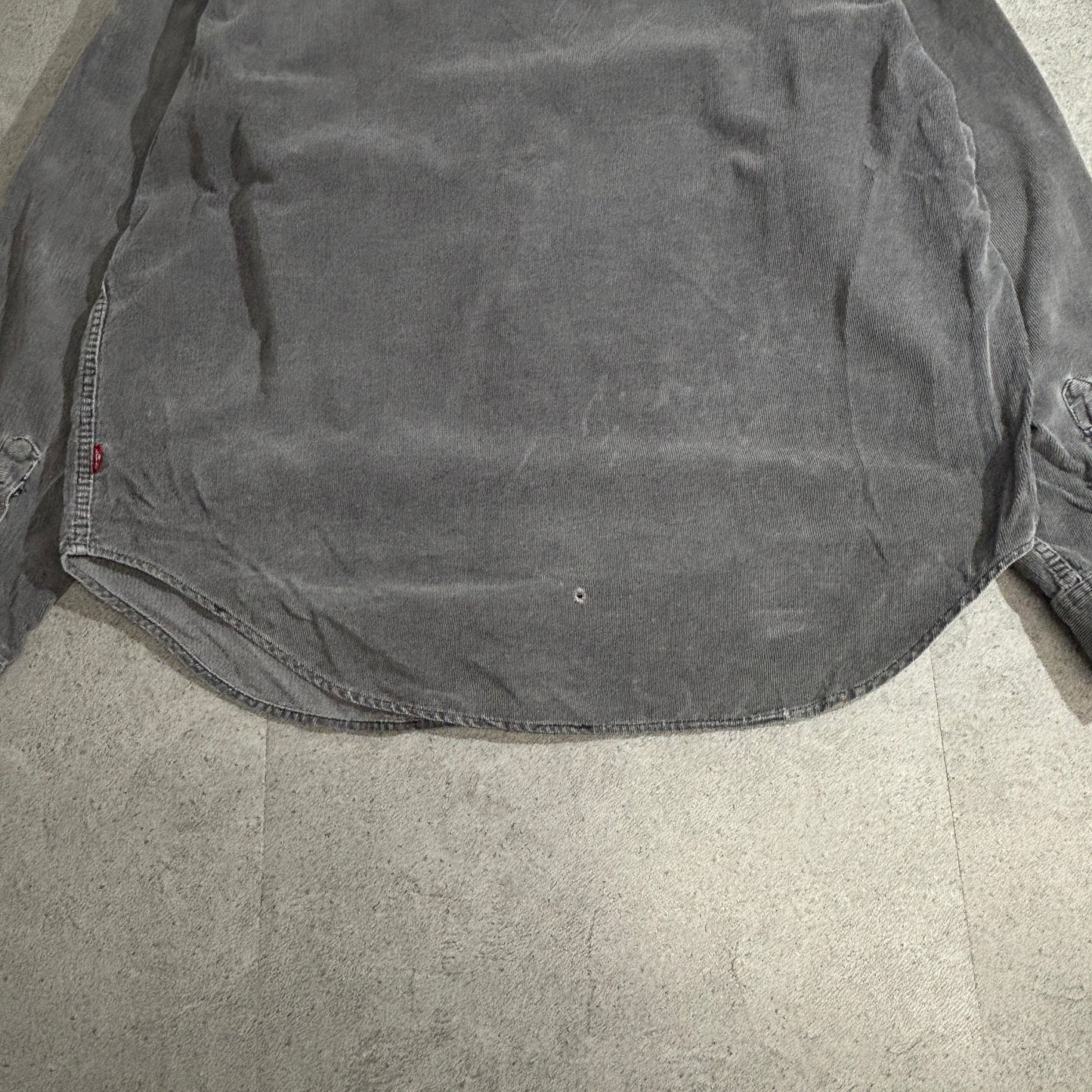 Levi’s / Levi Strauss & Co. “Quality Shirts” 90s〜00s 起毛コットン(細畝コーデュロイ調) 長袖シャツ グレー L メンズ ヴィンテージフェード 1ポケット インドネシア製