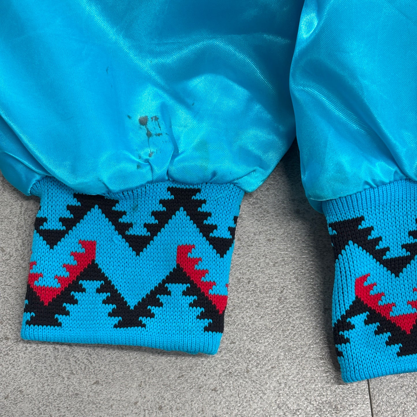 90s USA製 Westark “Blackfeet Reservation” サテンスタジャン ターコイズ×トライバルリブ M ビンテージ/ヴィンテージ ナイロン 中綿キルティング