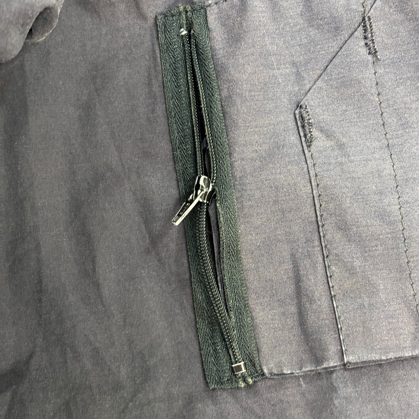 90s USA製 Federal Express(FedEx) Stan Hermanデザイン R&R Uniforms YKK/USAジップ 反射テープ ワークボンバージャケット L REG
