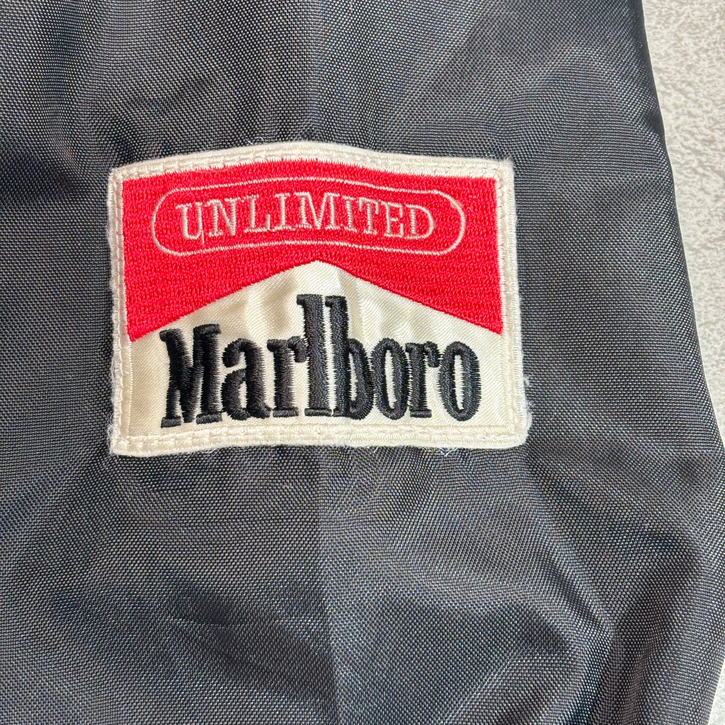 90’s Marlboro Unlimited ナイロンジャケット ブルー×ブラック XLサイズ 台湾製