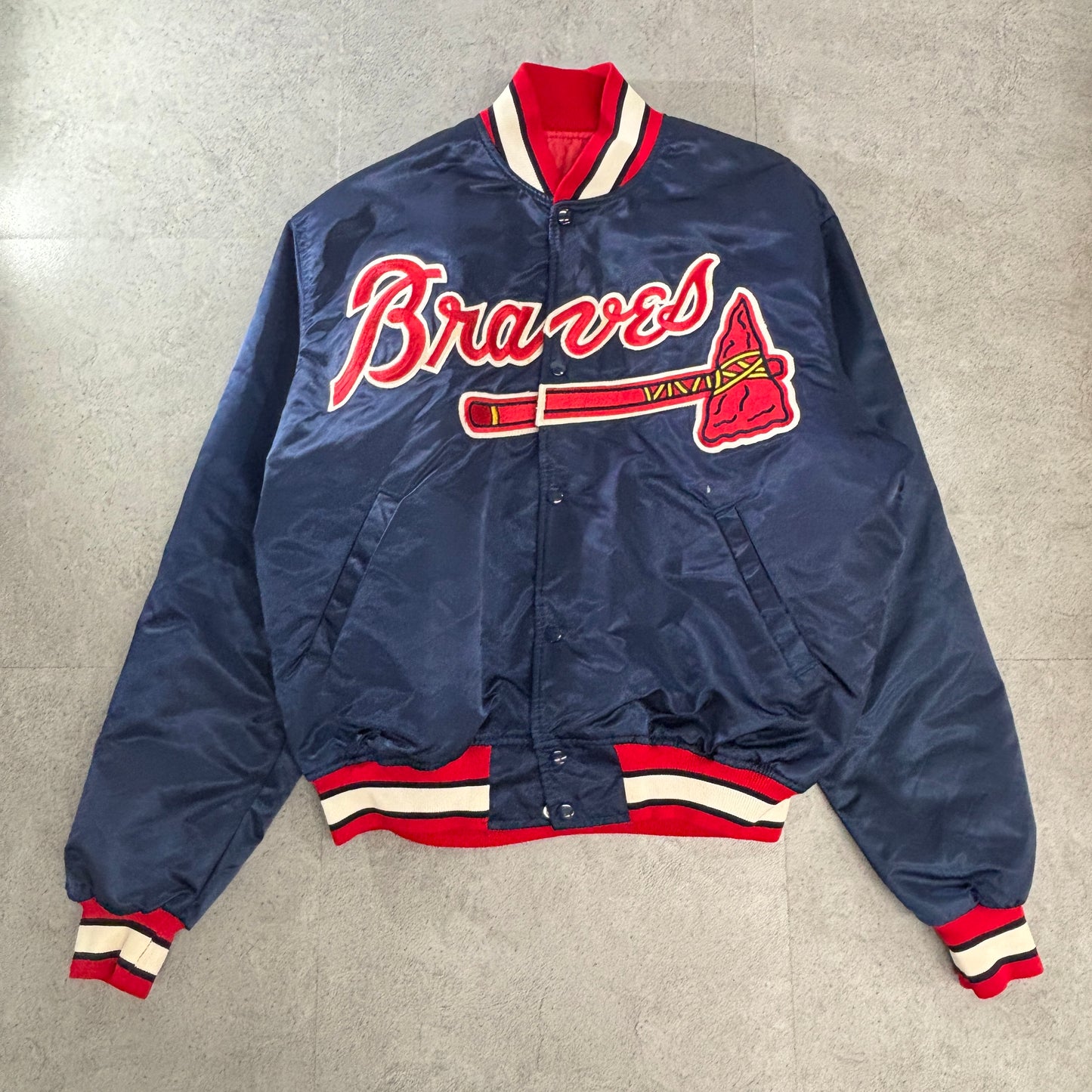 90s USA製 STARTER “MLB DIAMOND COLLECTION” ATLANTA BRAVES サテン スタジャン L ネイビー×レッド ビッグロゴ