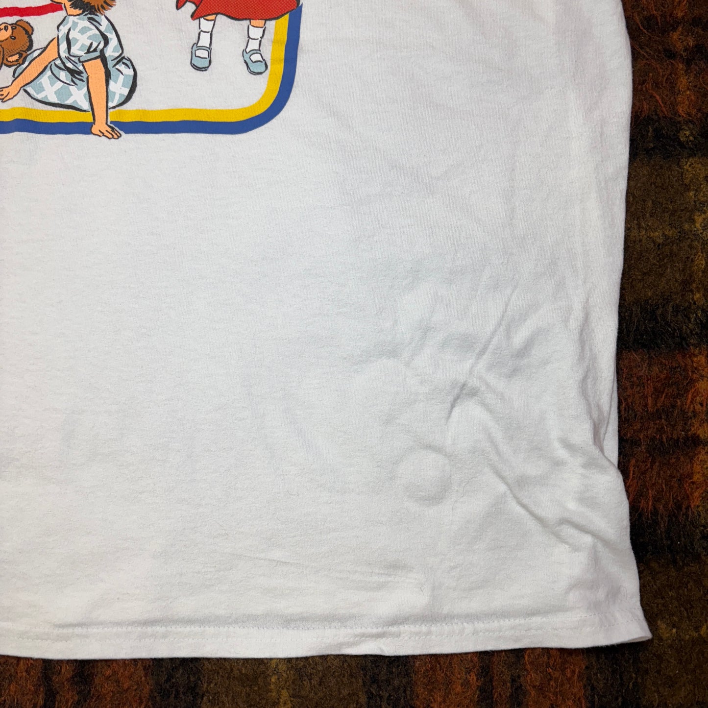 【Steven Rhodes】Who’s Possessed Johnny? ホラー風ヴィンテージTシャツ｜ユーモア × ブラックジョーク × アートT