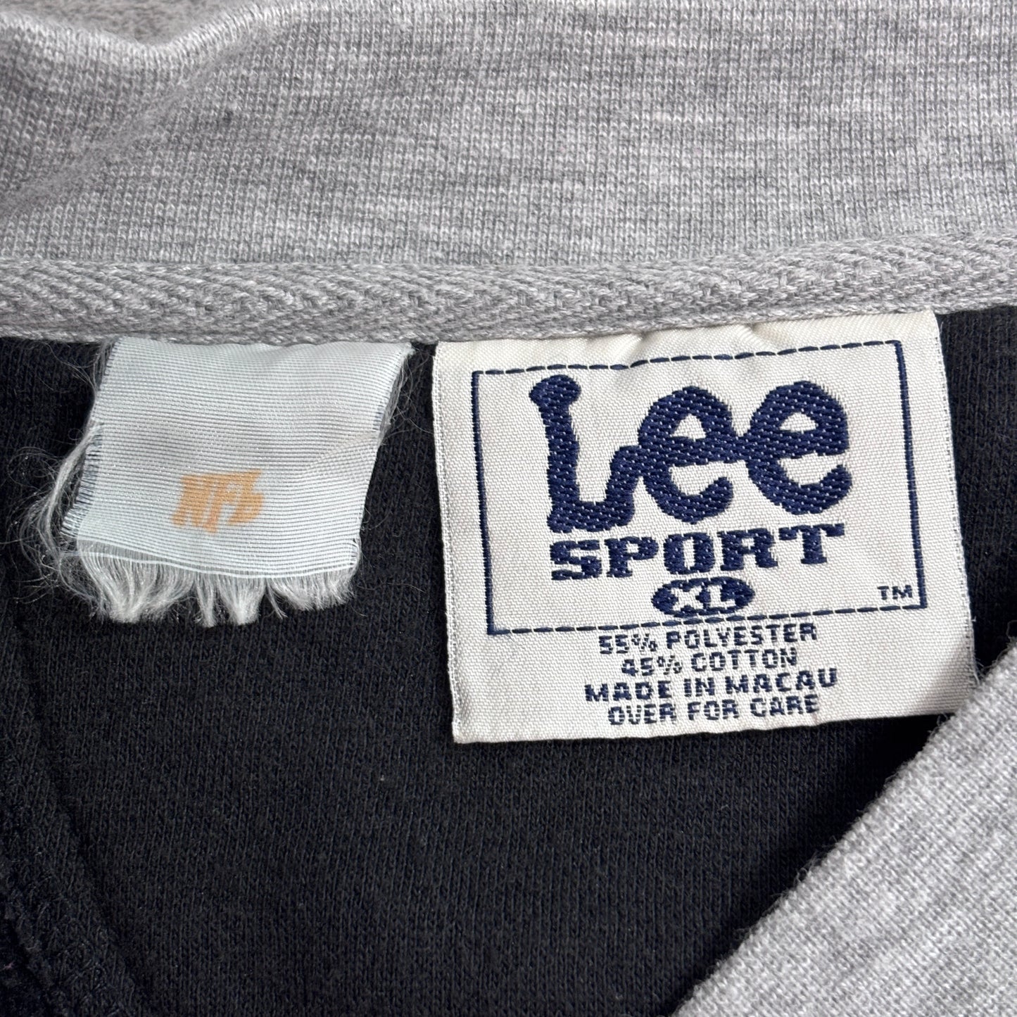【90s Lee SPORT Oakland Raiders Vネックスウェット】NFL レイダース 刺繍 ブラック XL相当 古着/8-71
