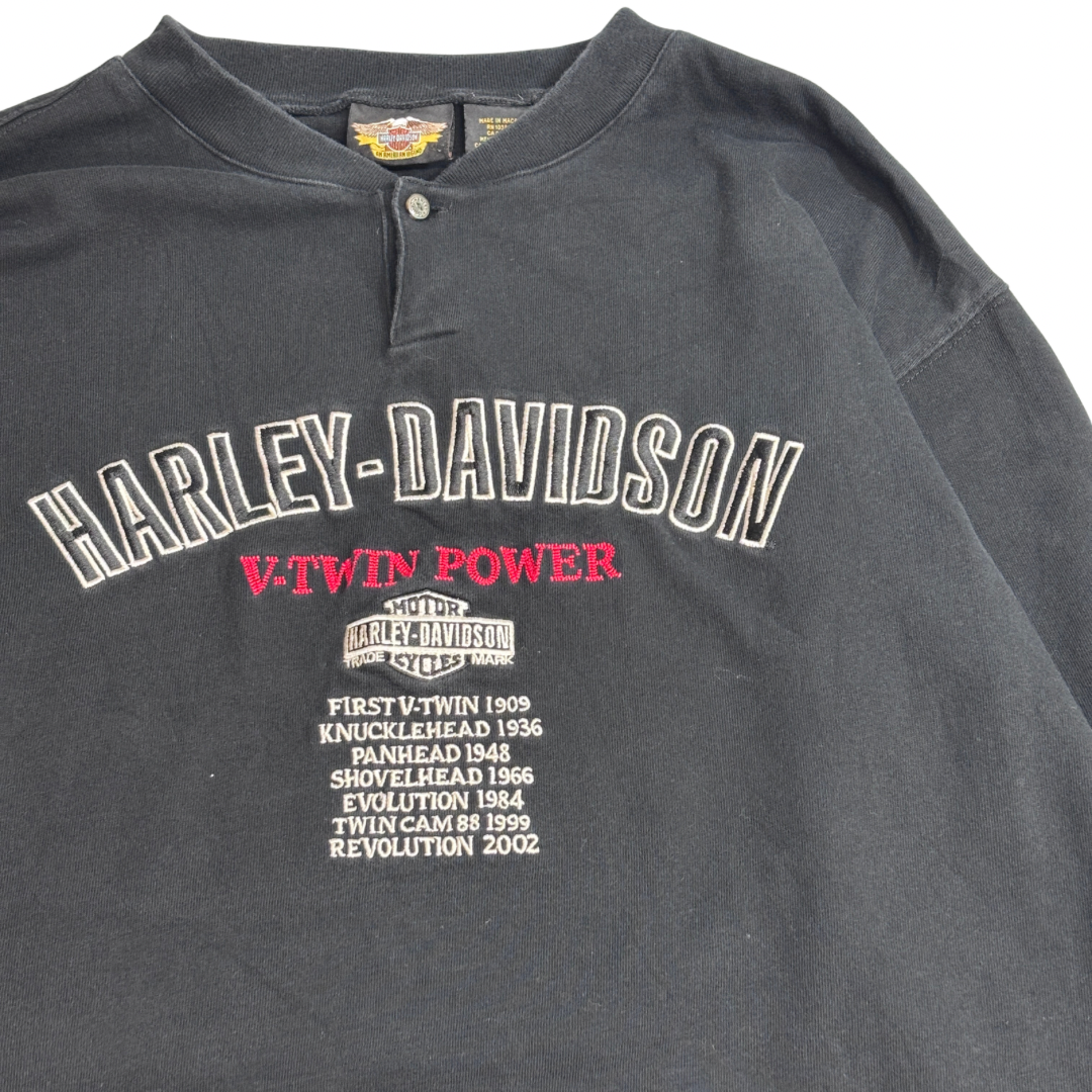 【HARLEY-DAVIDSON V-TWIN POWER ヘンリーネック ロングスリーブTシャツ】ブラック 刺繍 マカオ製/8-47
