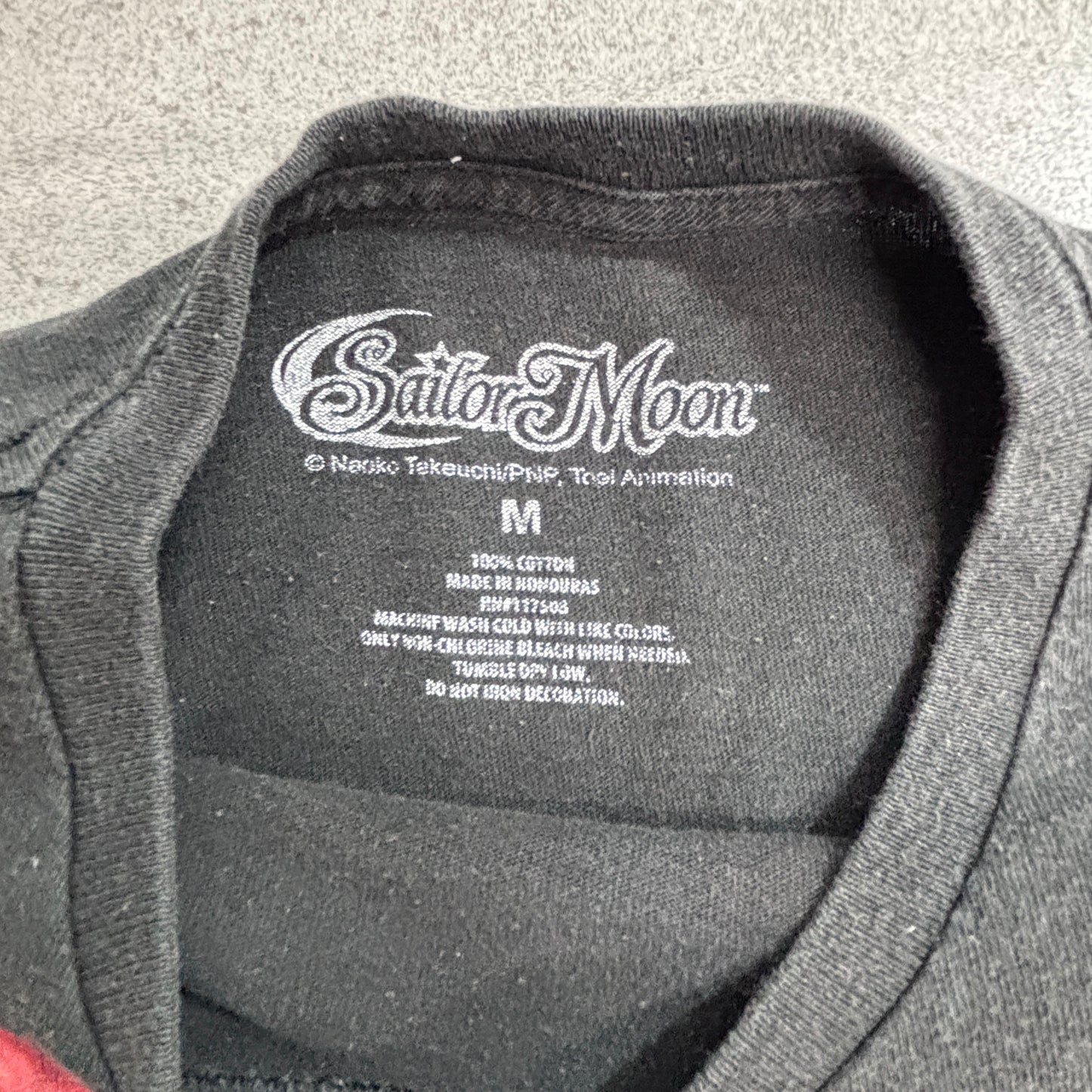 【Sailor Moon プリントTシャツ】セーラームーン ブラック 赤黒 グラフィック アニメT 古着/6-1