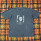 【CHE GUEVARA × Jean-Paul Sartre】思想と革命のポートレートTシャツ｜チェ・ゲバラ 名言プリント ヴィンテージ風