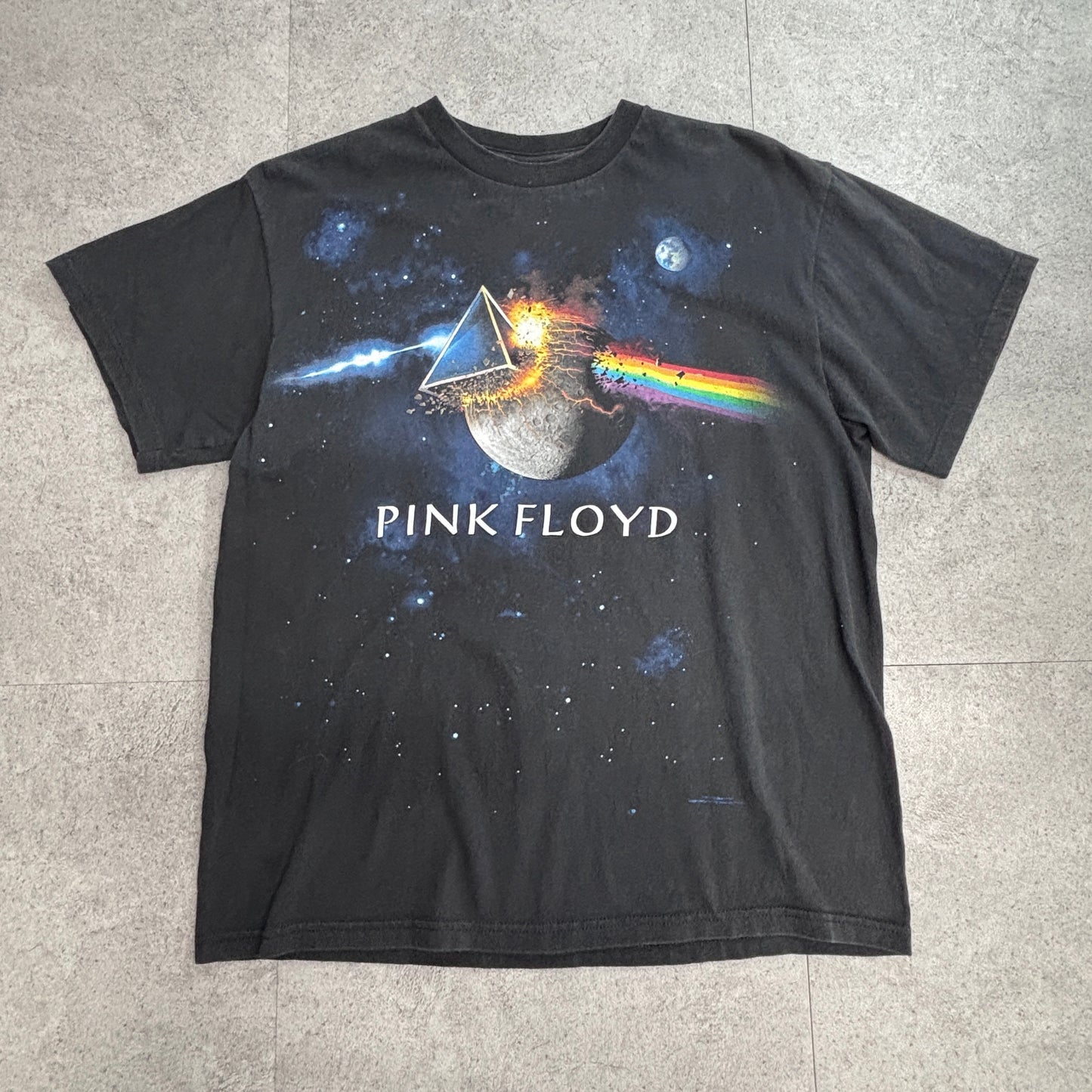 【PINK FLOYD（ピンク・フロイド）バンドTシャツ】The Dark Side of the Moon モチーフ プリントTシャツ ブラック/7-31