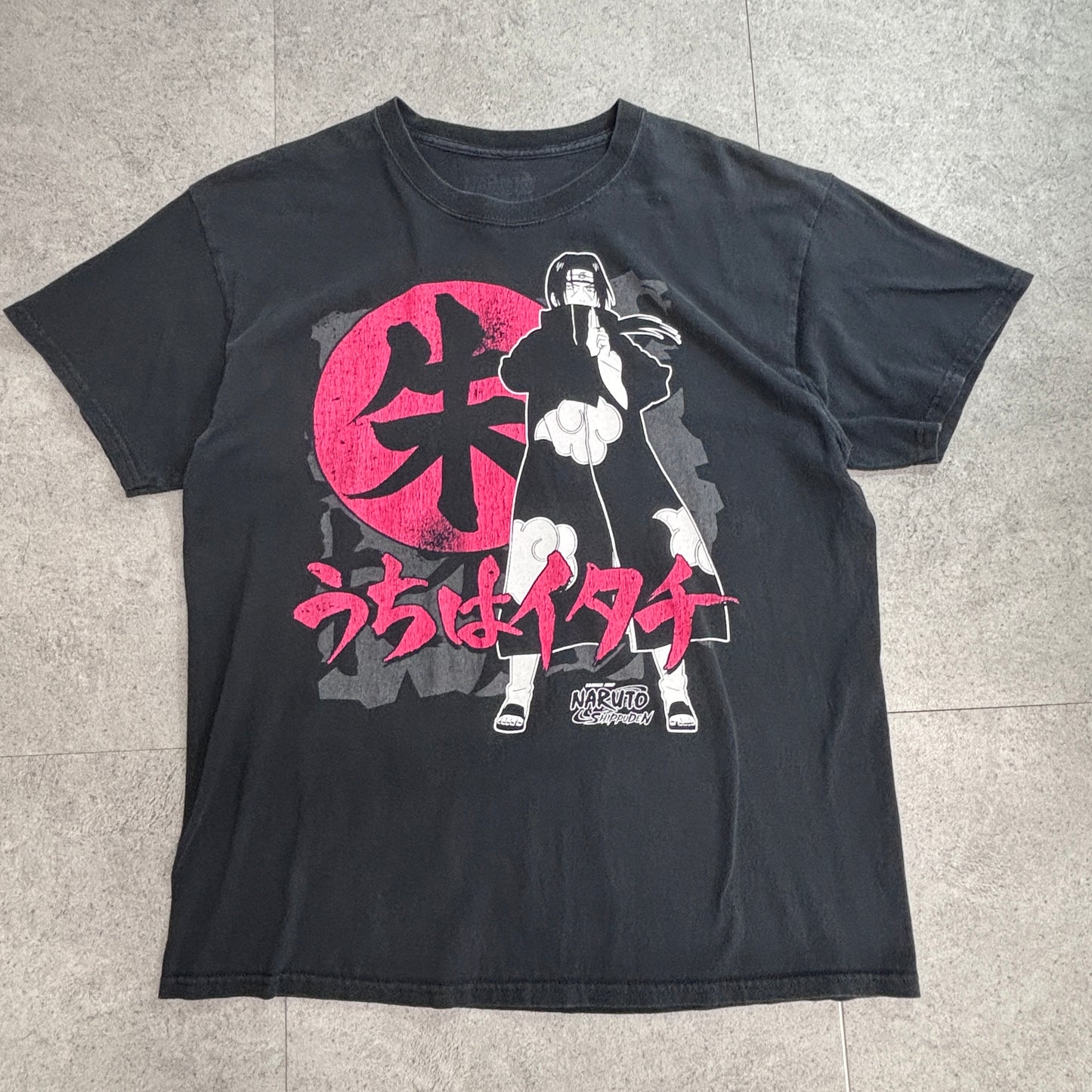 【NARUTO 疾風伝 うちはイタチ プリントTシャツ】ブラック/7-23