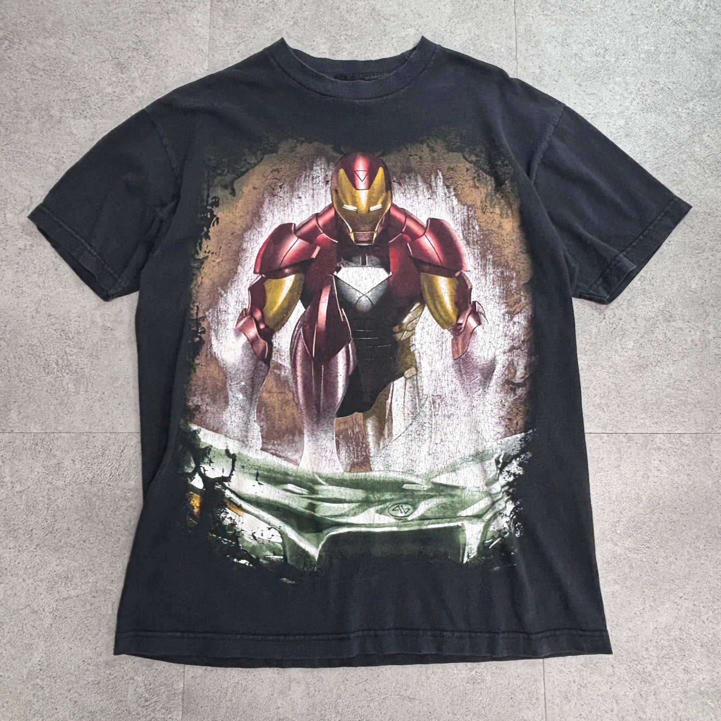 【MARVEL アイアンマン Tシャツ】ブラック 半袖 キャラクターTシャツ MARVEL MAD ENGINE/7-5