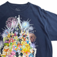 【Disney（ディズニー）キャラクターTシャツ】オールスター キャッスル プリントTシャツ ネイビー/7-34