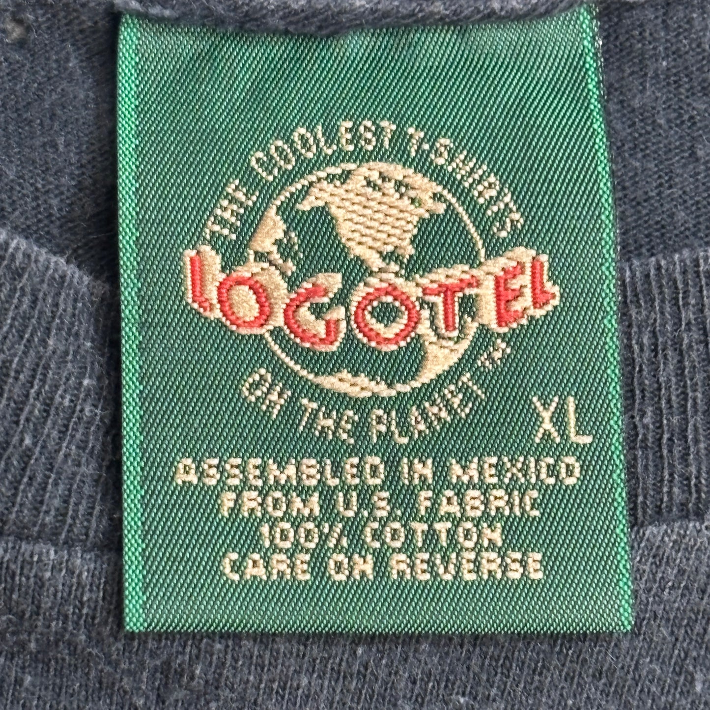 South Park CARTMAN “RESPECT MY AUTHORITY!” 1998 Comedy Central コピーライト Tシャツ XL ブラック フェード ヴィンテージ/4-5