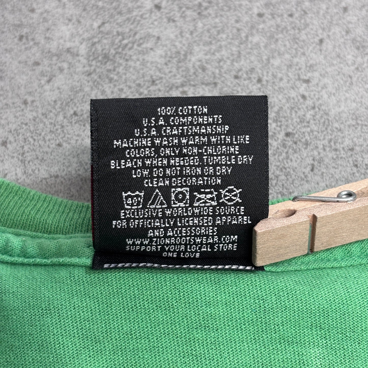 【2010 BOB MARLEY “TRENCHTOWN ROCK” フォトプリント Tシャツ】ZION ROOTSWEAR サイズL/8-76