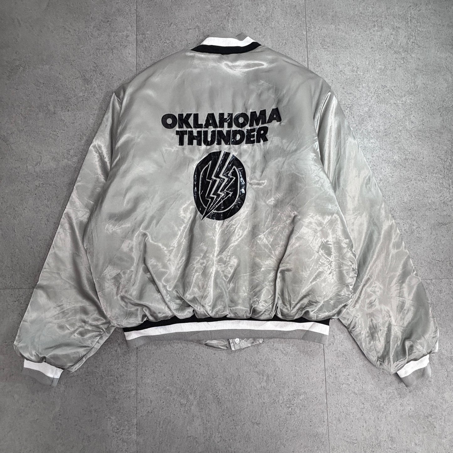 90s Swingster OKLAHOMA THUNDER サテンスタジャン USA製 XLサイズ｜シルバー 中綿 バスケ チーム系/3-49