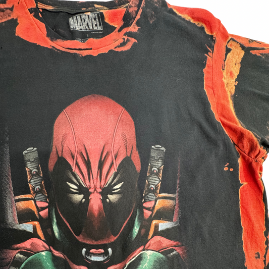 【MARVEL Deadpool プリントTシャツ】デッドプール 黒赤 総柄デザイン MARVEL公式 L /8-60