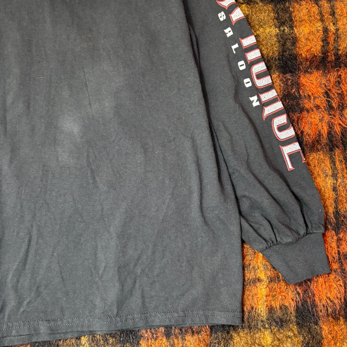 【2020年製】IRON HORSE SALOON ロンT｜バイカーロングスリーブTシャツ アメリカ製風プリント USA国旗ポケット付き