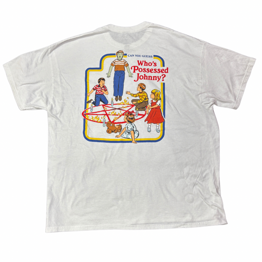 【Steven Rhodes】Who’s Possessed Johnny? ホラー風ヴィンテージTシャツ｜ユーモア × ブラックジョーク × アートT