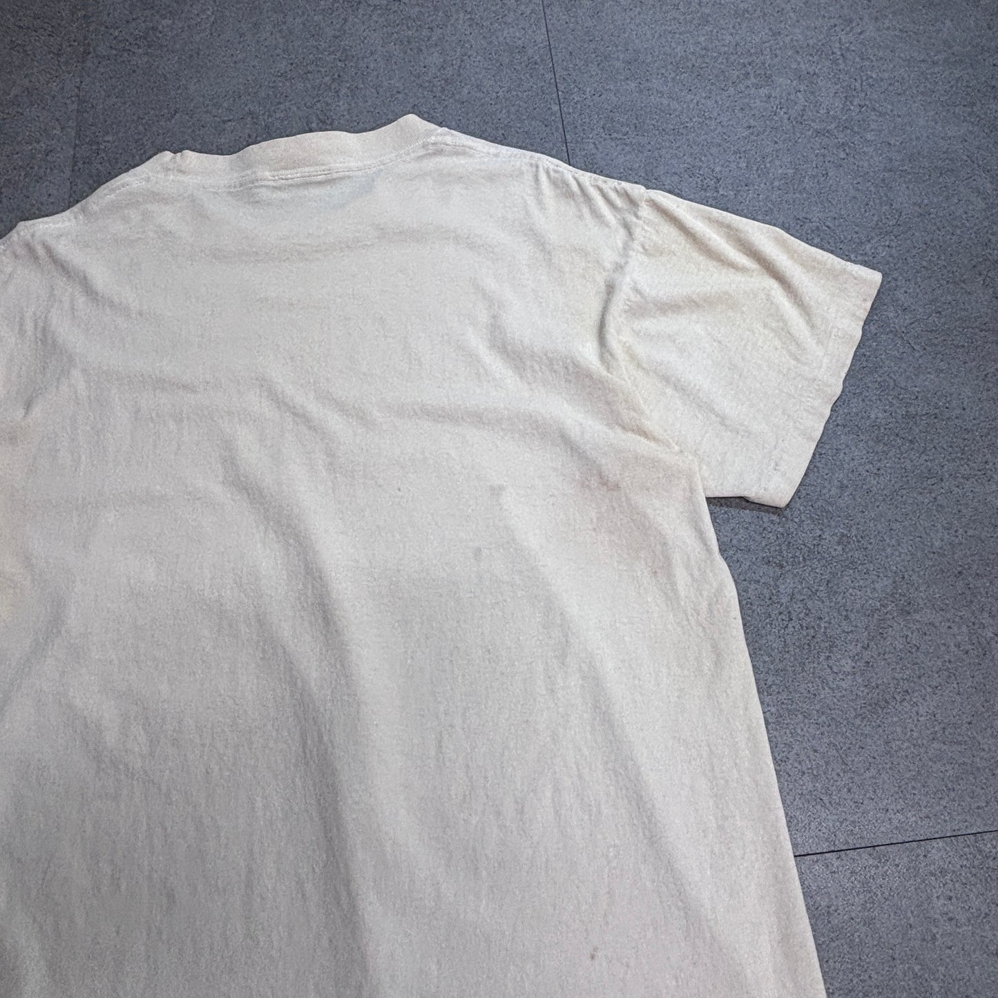 【Sesame Street Elmo プリントTシャツ】エルモ キャラクターT 生成り セサミストリート 古着/5-5