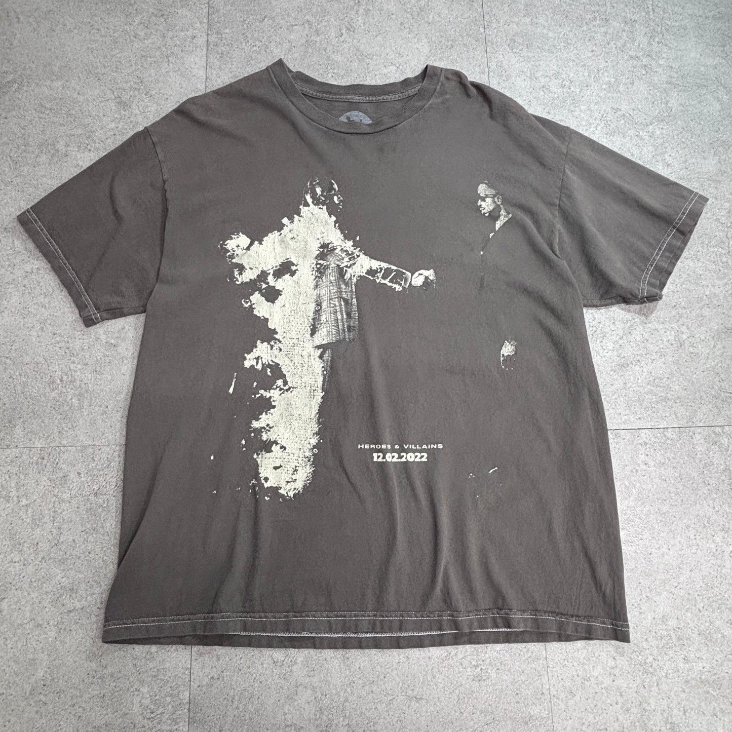 【METRO BOOMIN “HEROES & VILLAINS” 12.02.2022 フォトプリントTシャツ】L/8-79