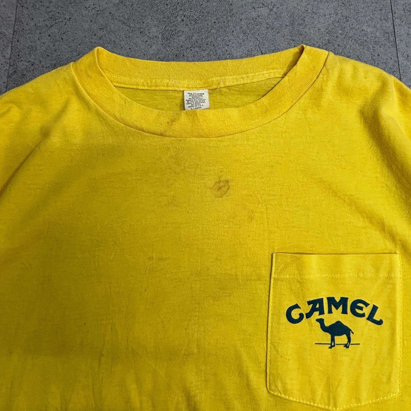 CAMEL 企業系Tシャツ USA製 ポケットTシャツ 50/50 XL イエロー バックプリント キャメル/3-20