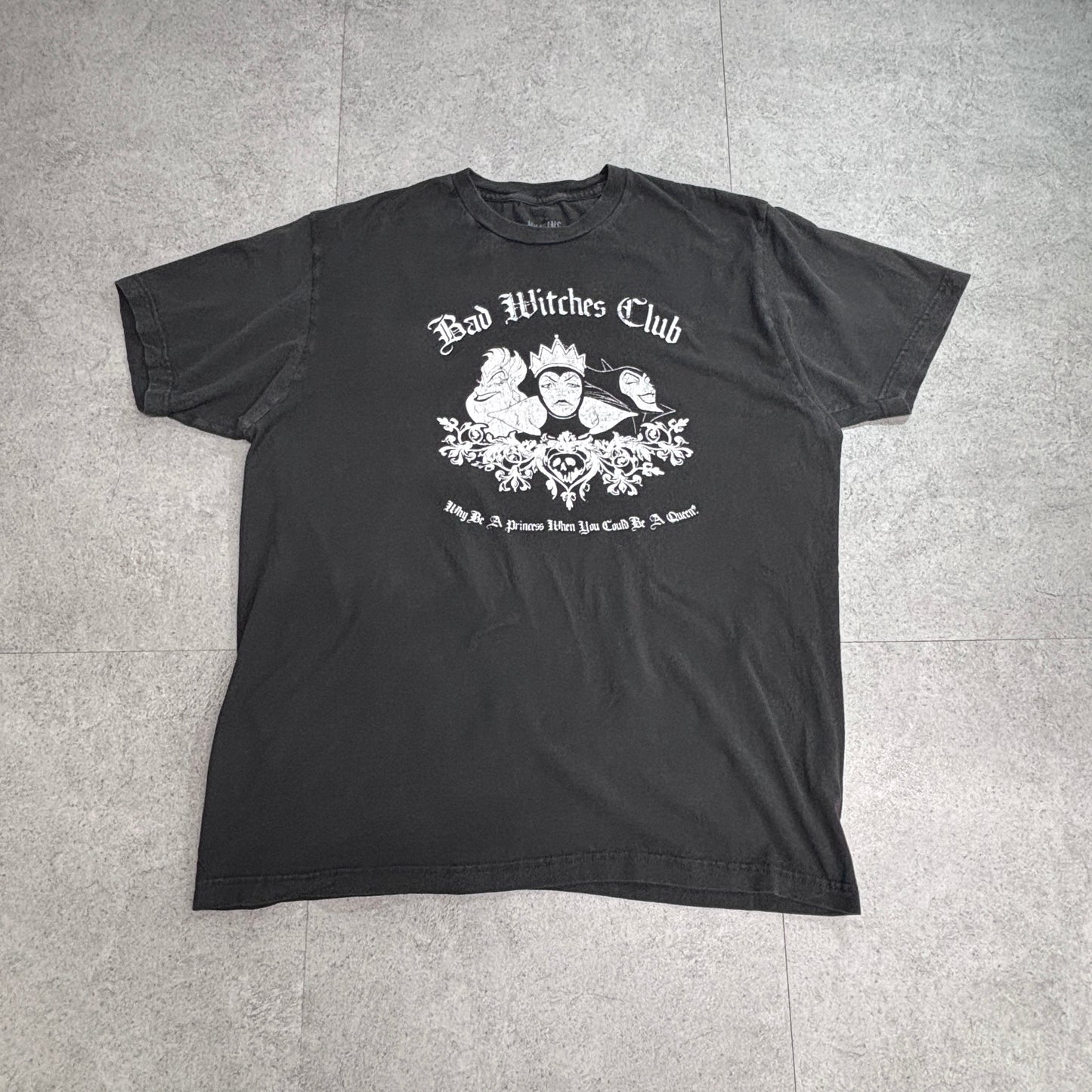 【Disney Villains Bad Witches Club Tシャツ】ディズニー ヴィランズ 半袖 プリントTシャツ ブラック L 古着
/7-96
