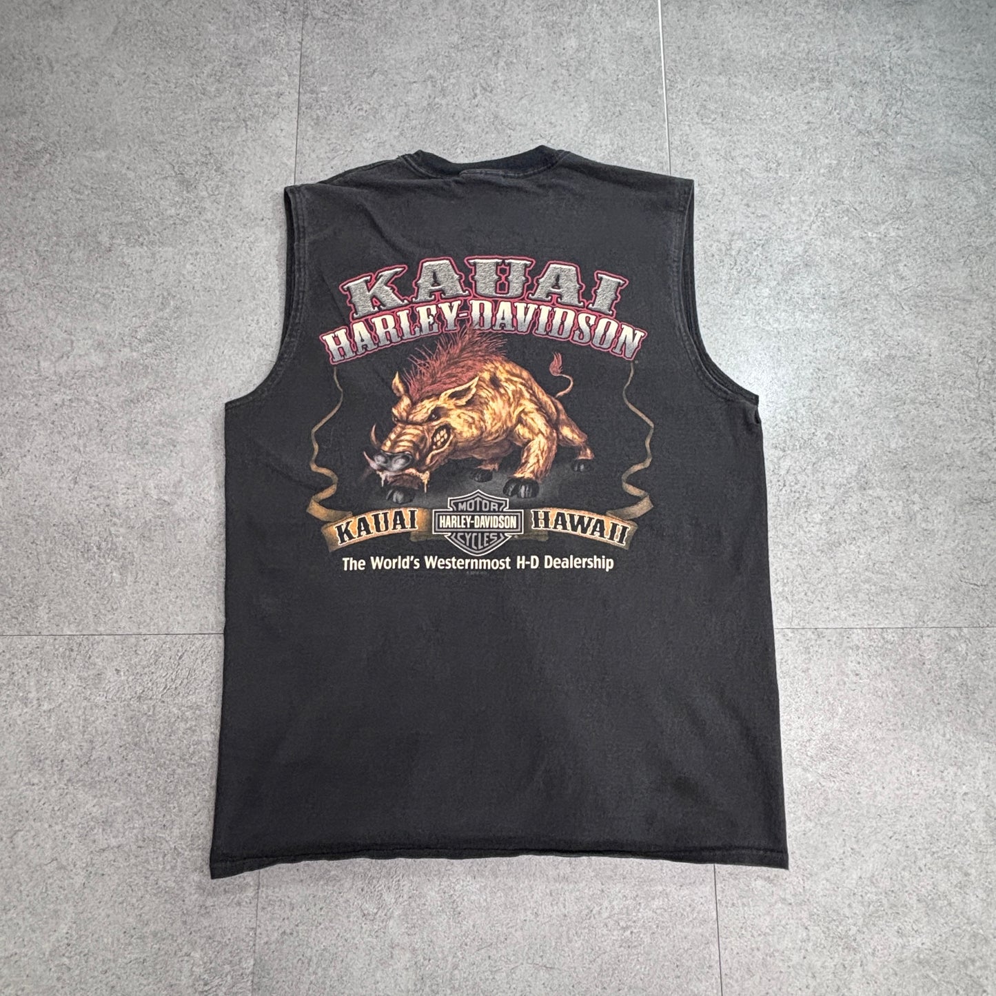 【HARLEY-DAVIDSON ノースリーブTシャツ】KAUAI HAWAII / 2011コピーライト / ブラック/7-84