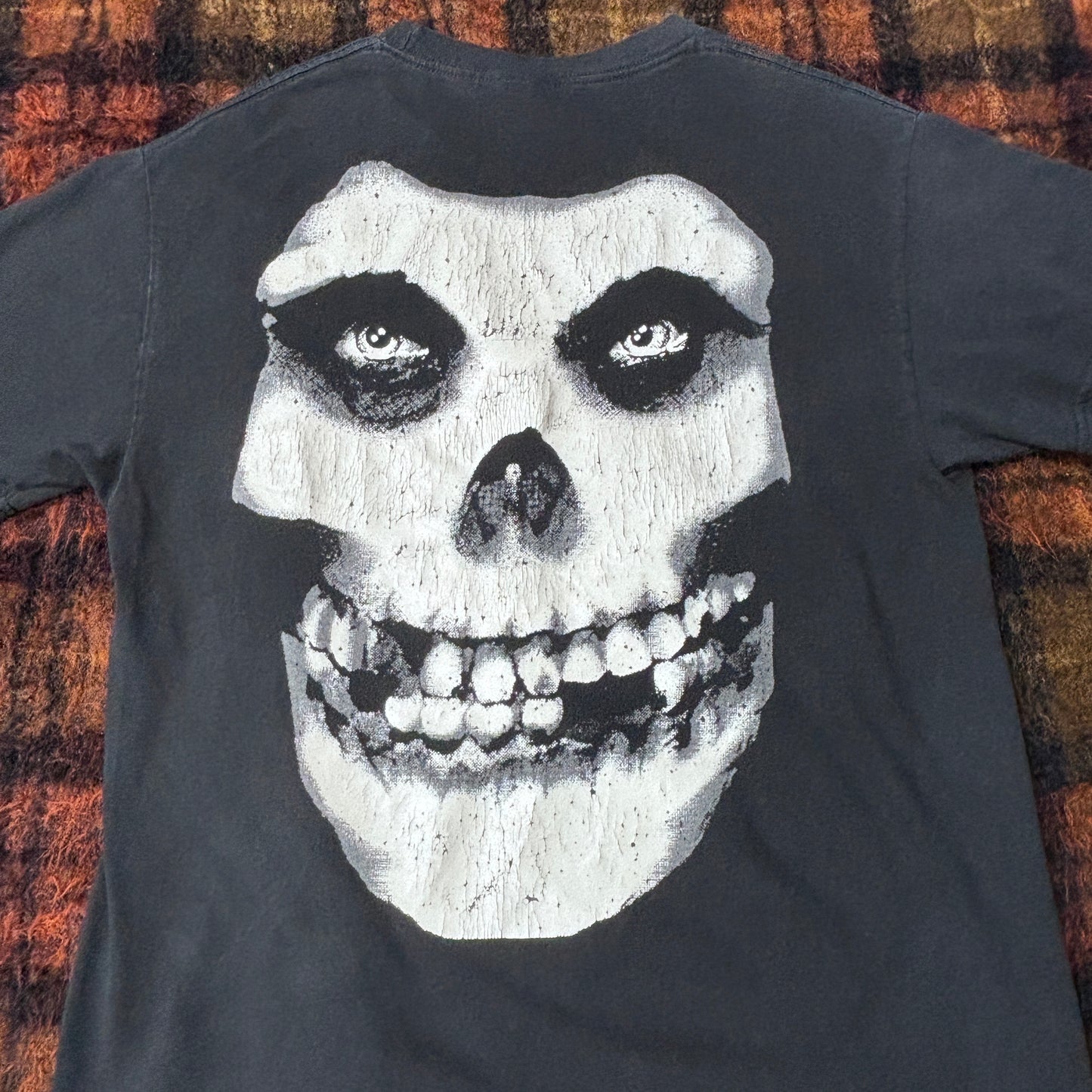 【MISFITS ミスフィッツ Tシャツ】スカルプリント CINDER BLOCK ボディ ブラック バンドT 古着/6-7