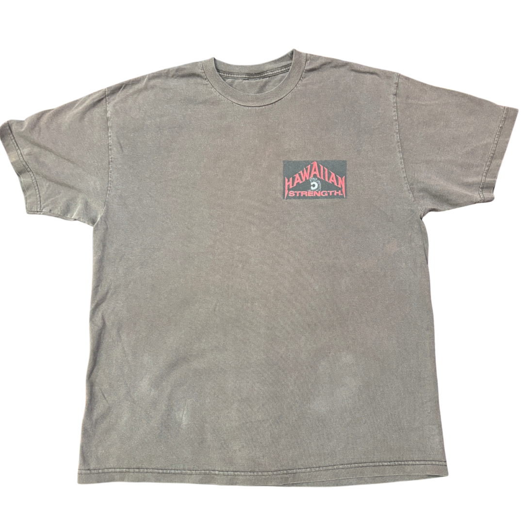 【HAWAIIAN SOVEREIGNTY】ONIPA‘A Tシャツ｜ハワイ伝統×戦士グラフィック