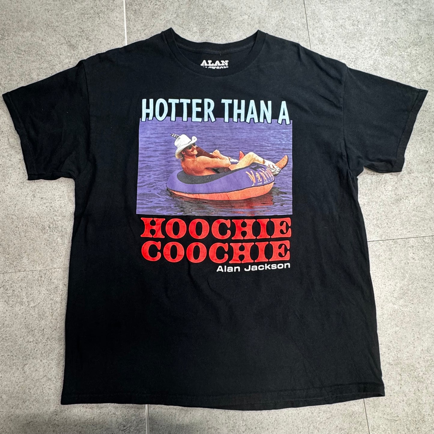 Alan Jackson “Hotter Than A Hoochie Coochie” プリントTシャツ XL ブラック/7-46