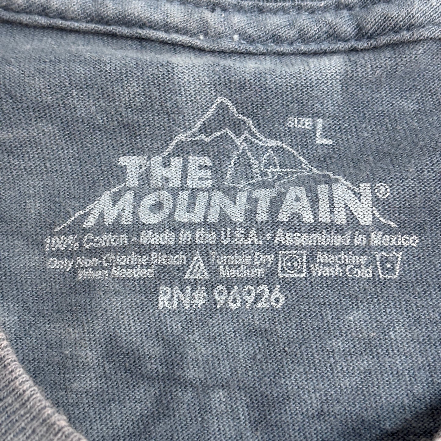 【THE MOUNTAIN “Find 13 Bears” ブラックベア アニマルプリント タイダイTシャツ】サイズL/8-77