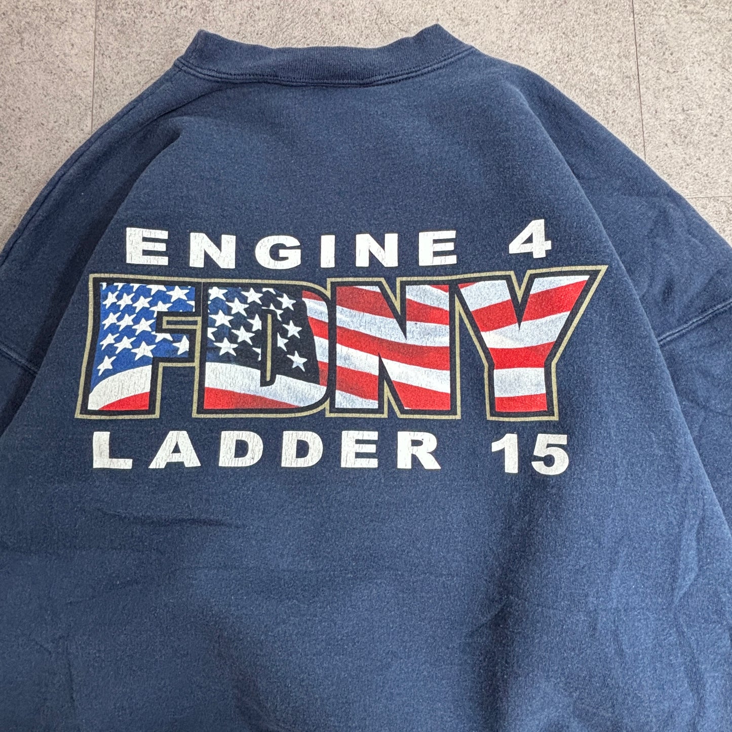 90s Hanes ULTIMATE COTTON FDNY スウェット ENGINE4 LADDER15 消防 プリントスウェット ネイビー USAデザイン/3-25