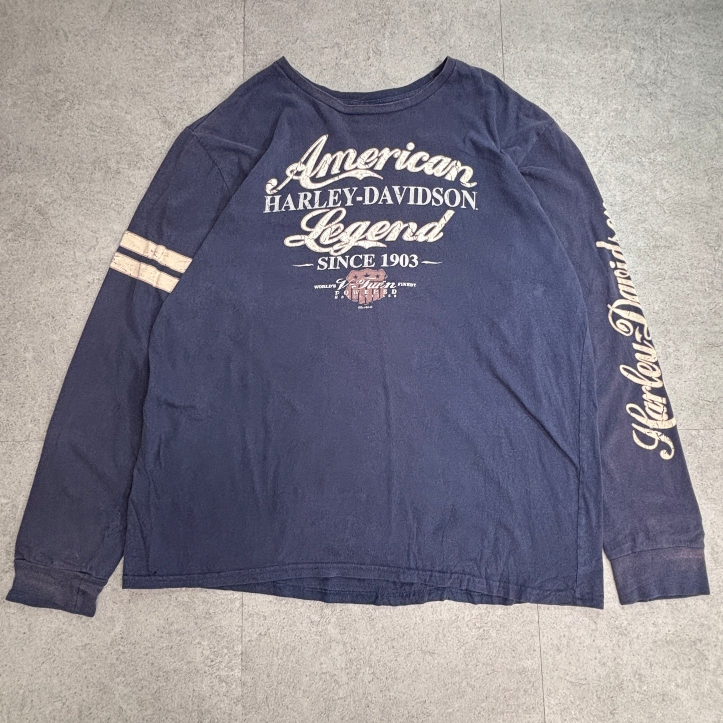 【HARLEY-DAVIDSON “American Legend” ロングスリーブTシャツ】FORT WORTH TEXAS ネイビー 両面・袖プリント 2014/8-46