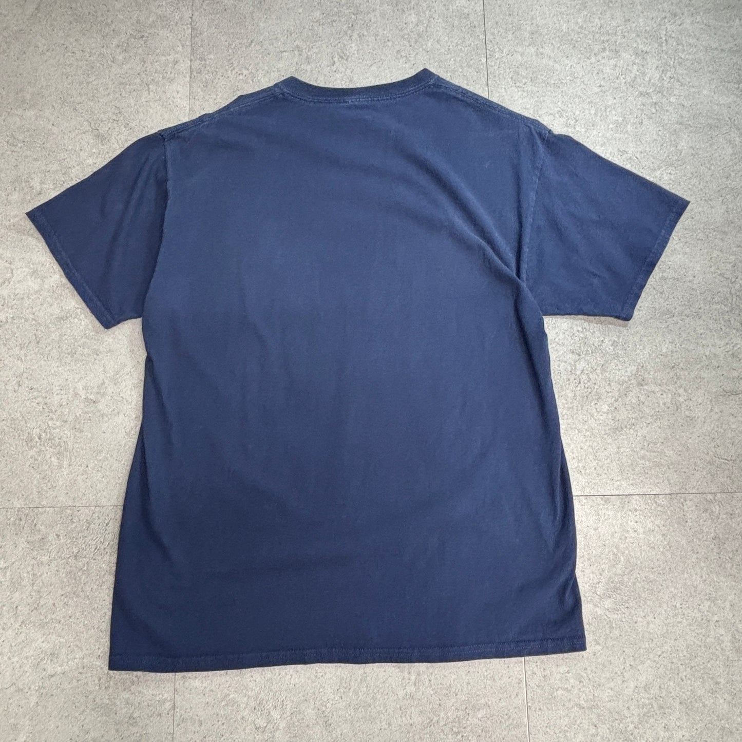 【Disney（ディズニー）キャラクターTシャツ】オールスター キャッスル プリントTシャツ ネイビー/7-34