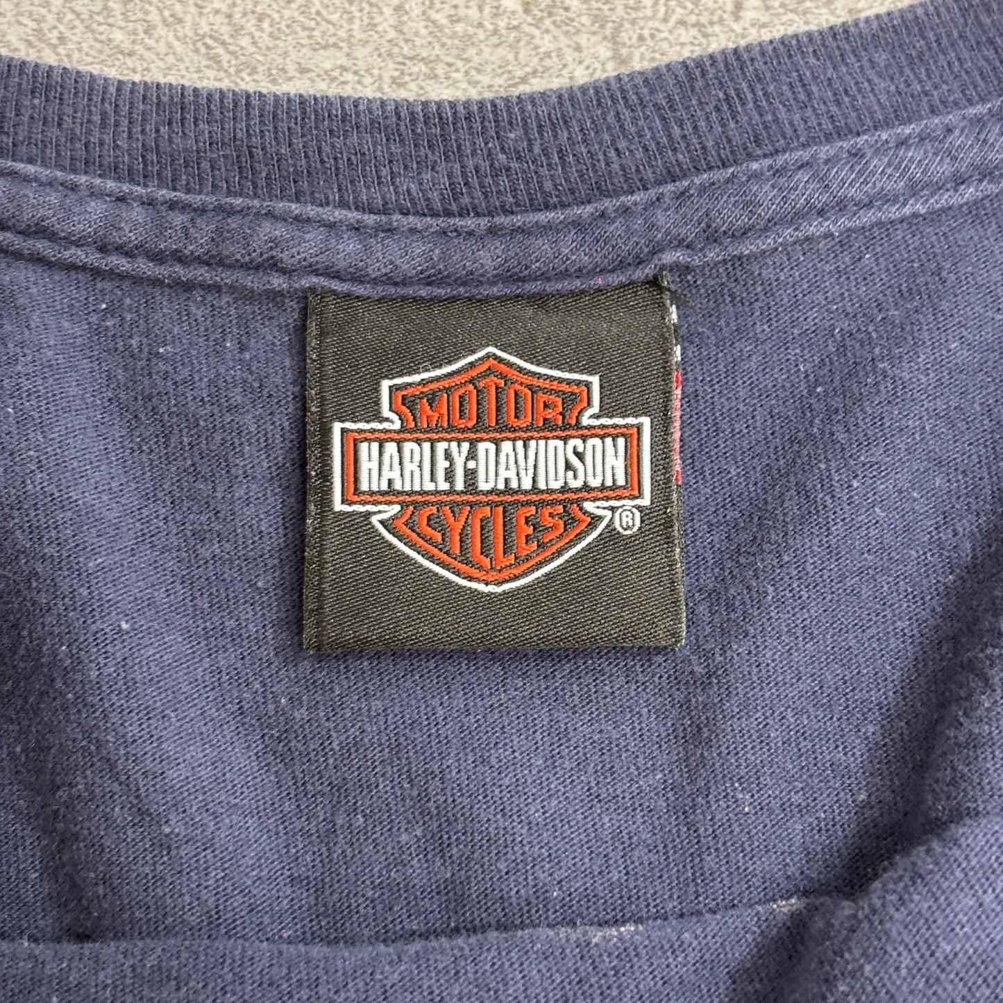 【HARLEY-DAVIDSON “American Legend” ロングスリーブTシャツ】FORT WORTH TEXAS ネイビー 両面・袖プリント 2014/8-46