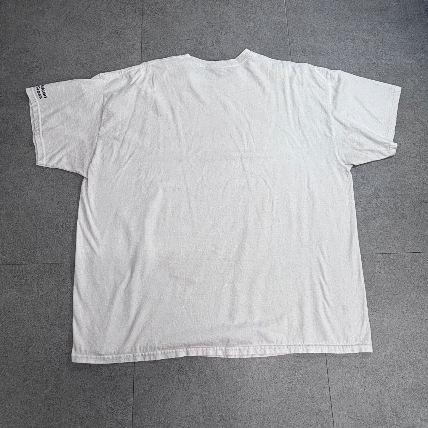 【2023 PEANUTS SNOOPY × American Red Cross Tシャツ】Be cool. Give blood. GILDAN Ultra Cotton ホワイト 2XL 古着/8-71