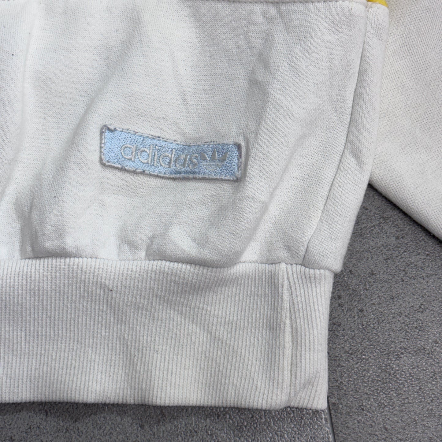 adidas トレフォイル ゴルフスウェット “THE HILLS CLASSIC” / ホワイト×イエロー×サックス / MADE IN HONG KONG/2-1