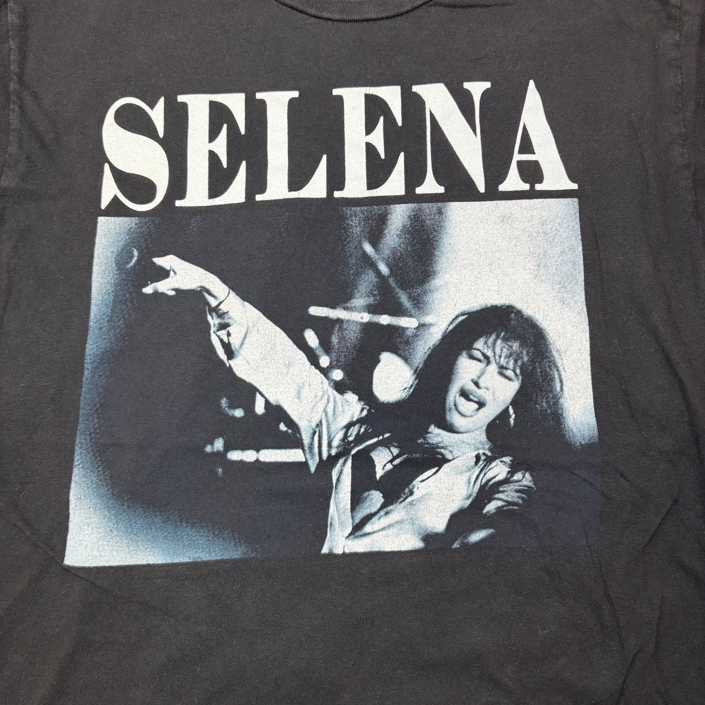【90s ヴィンテージ風】SELENA セレーナ Tシャツ｜レトロ音楽アーティスト ロックT バンドT