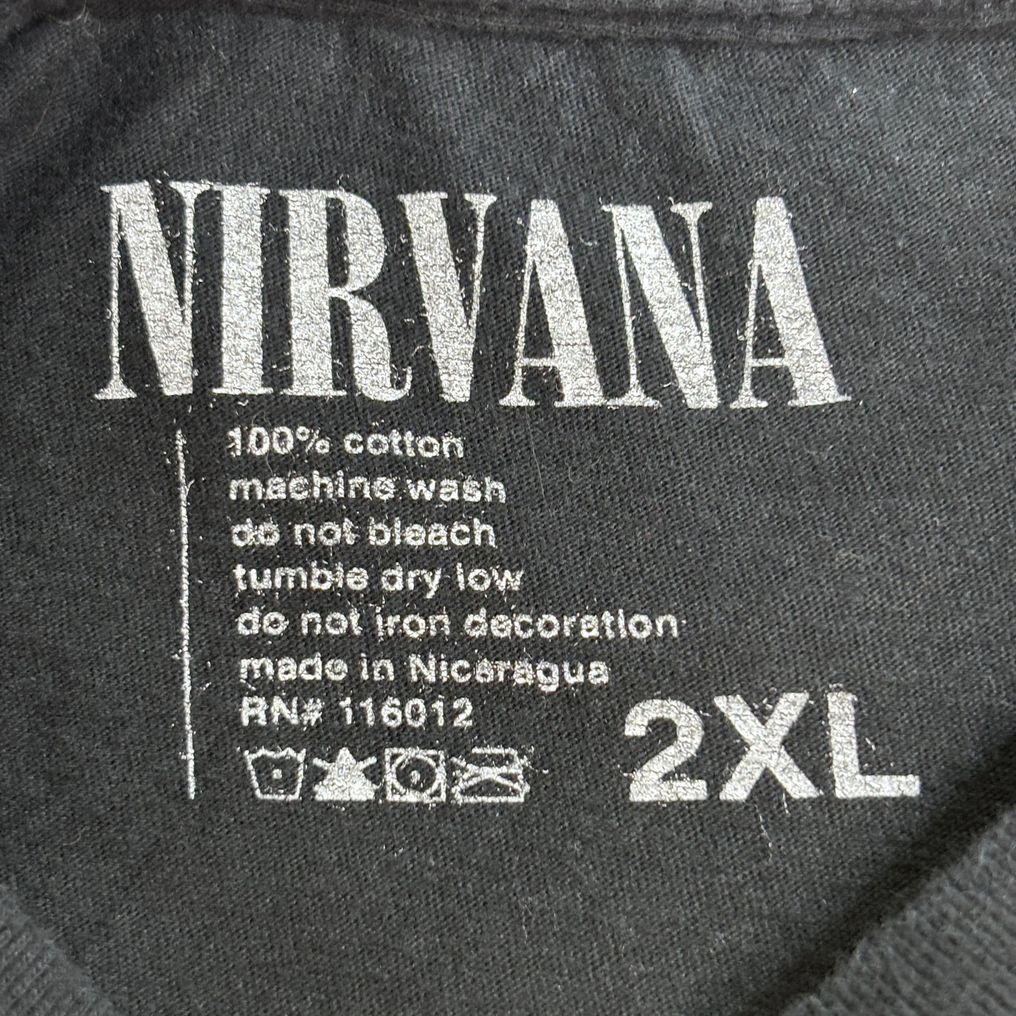 【NIRVANA（ニルヴァーナ）スマイリーフェイス ロゴプリントTシャツ】ブラック/7-13