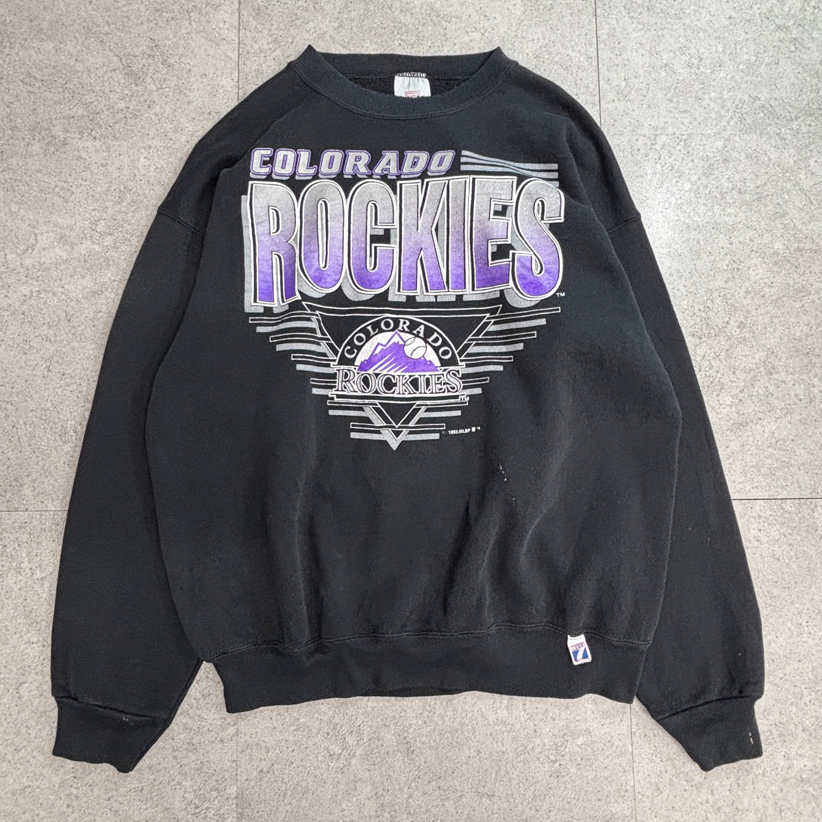 【90s COLORADO ROCKIES MLB スウェット】コロラド・ロッキーズ 1992 コピーライト LOGO 7 ブラック XL USA古着/9-6