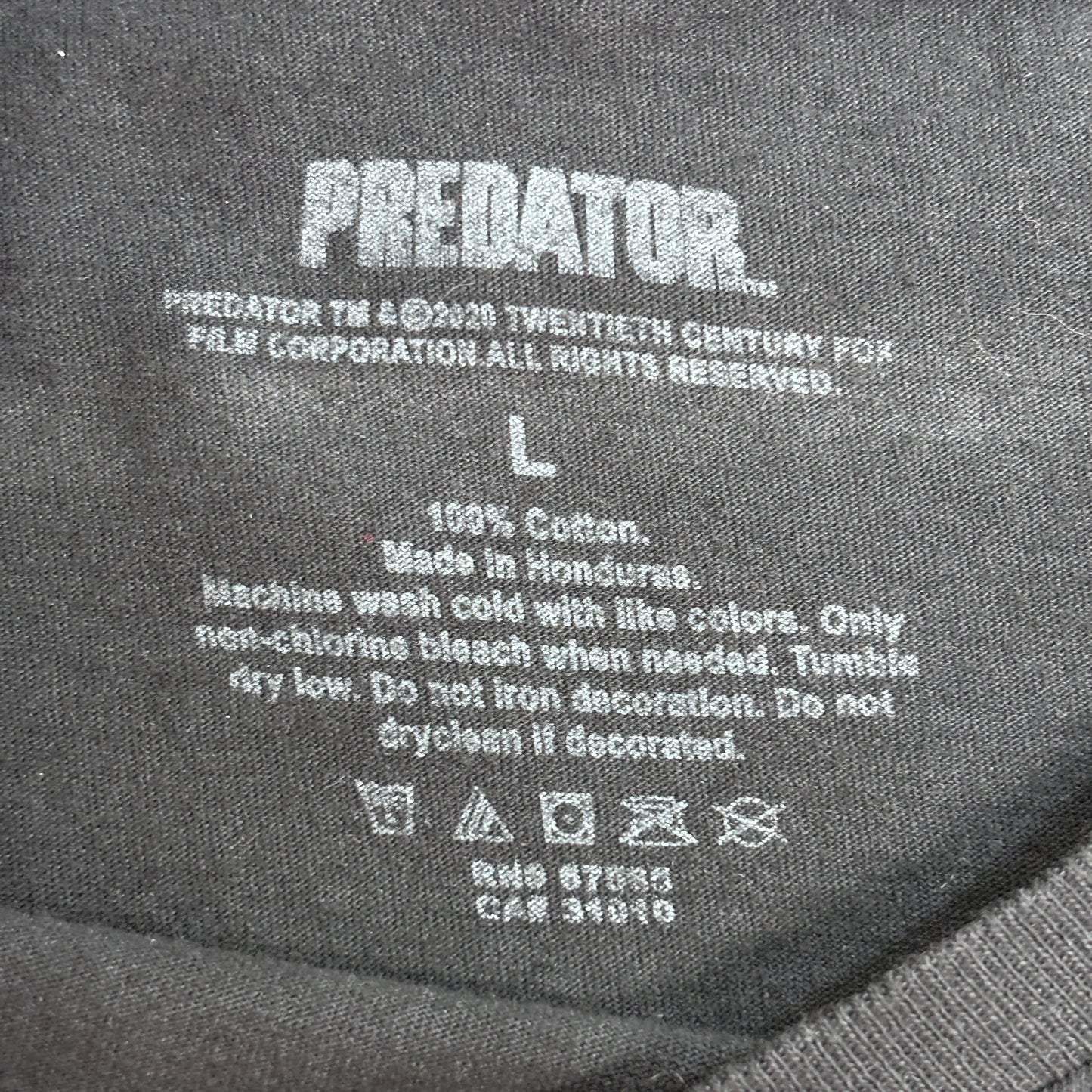 【PREDATOR（プレデター）“Hunting for Beginners” プリントTシャツ】ブラック/7-19