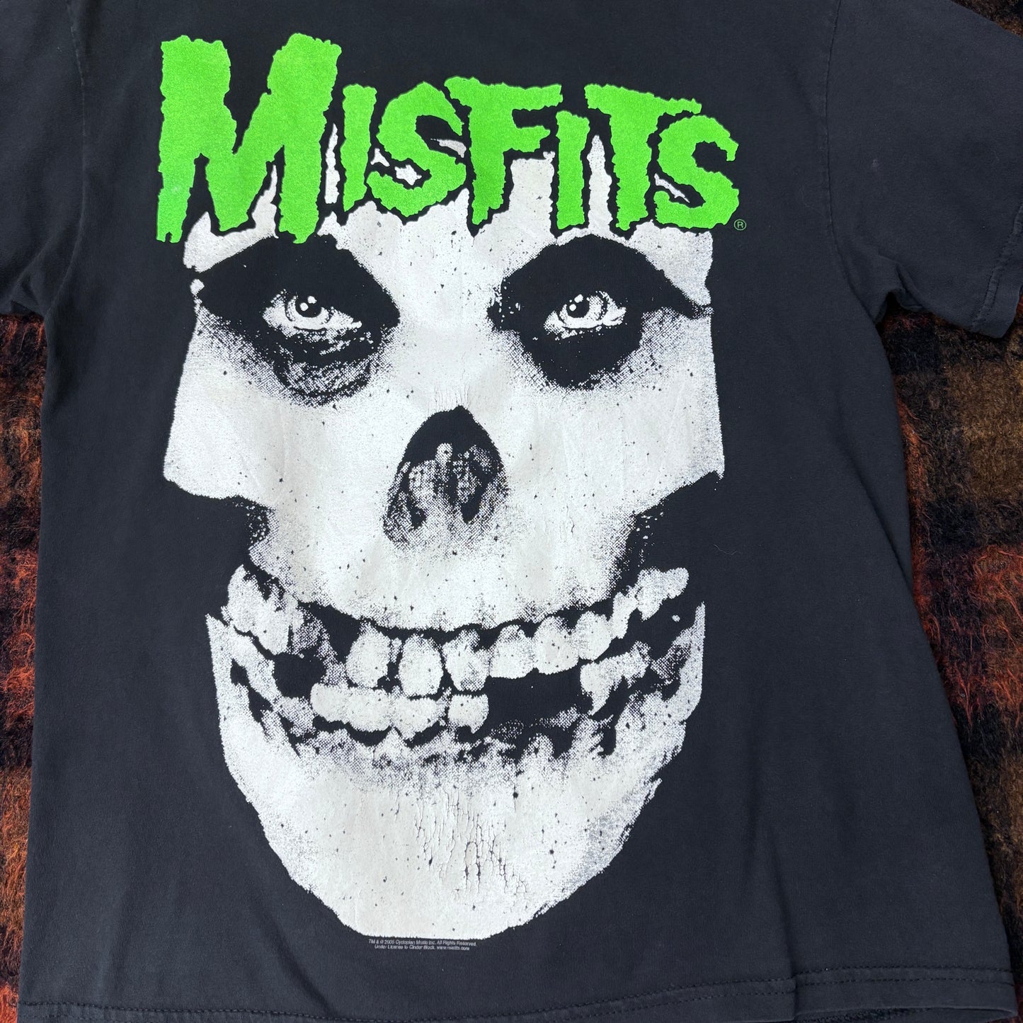 【MISFITS ミスフィッツ Tシャツ】スカルプリント CINDER BLOCK ボディ ブラック バンドT 古着/6-7
