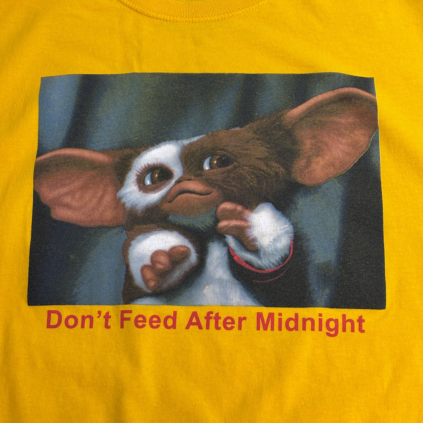 【Gremlins Gizmo プリントTシャツ】ギズモ Don’t Feed After Midnight イエロー 映画T キャラクターT 古着/8-5