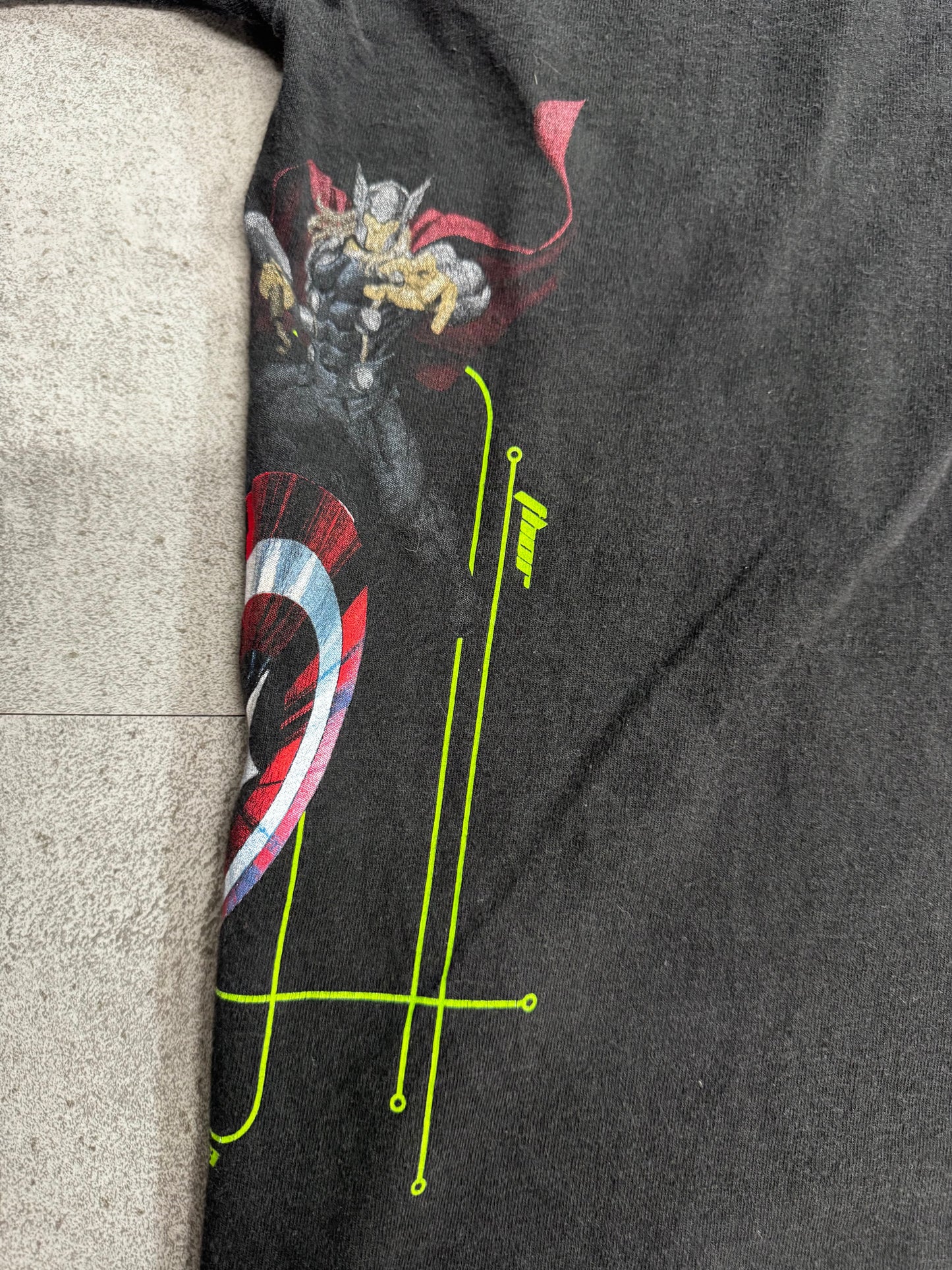 【MARVEL Avengers プリントTシャツ】アベンジャーズ キャラクター集合 Hanes XL ブラック 古着/8-61