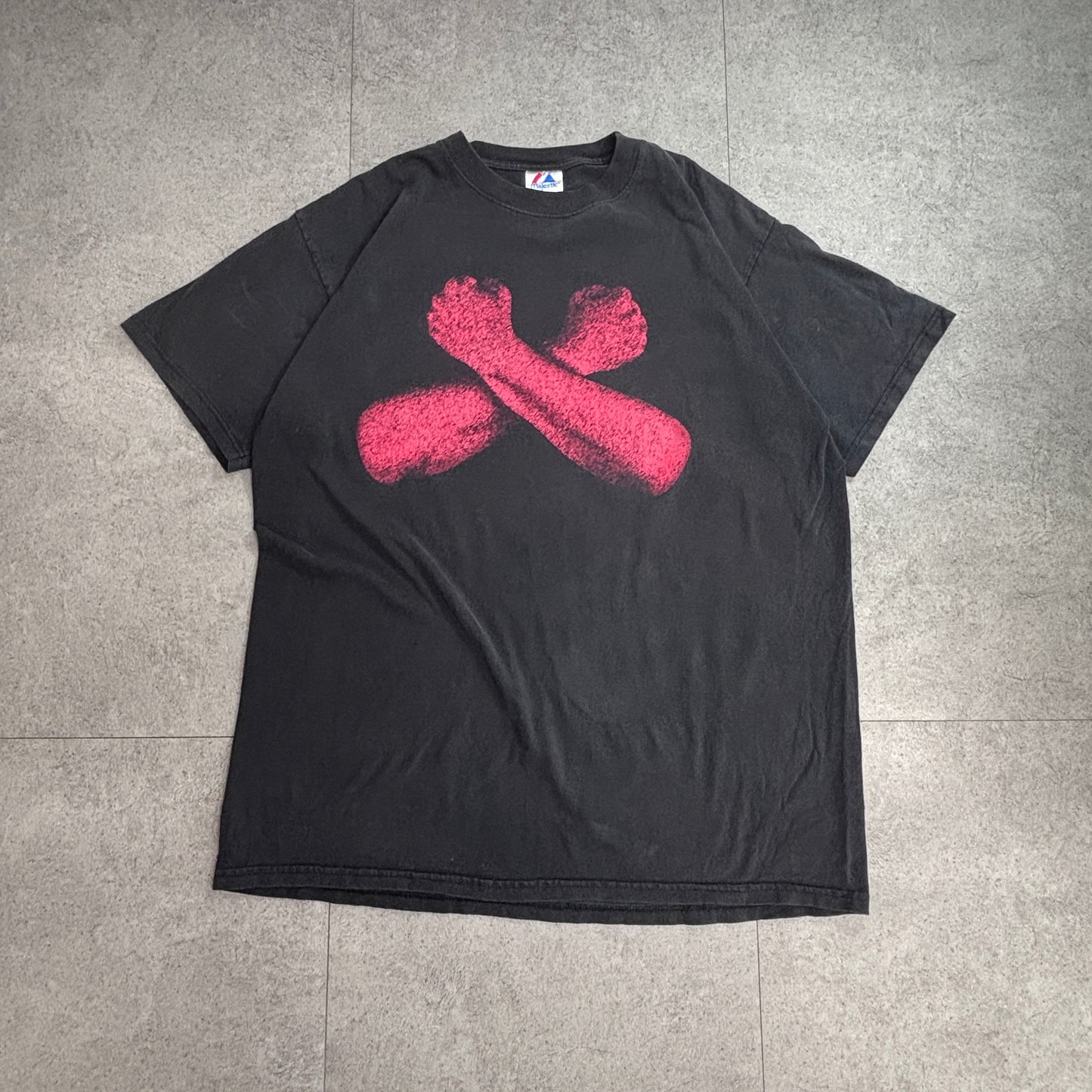 【BLACKSHIRTS 3 and OUT プリントTシャツ】Majestic ブラック スポーツT アメフト系 古着/5-6