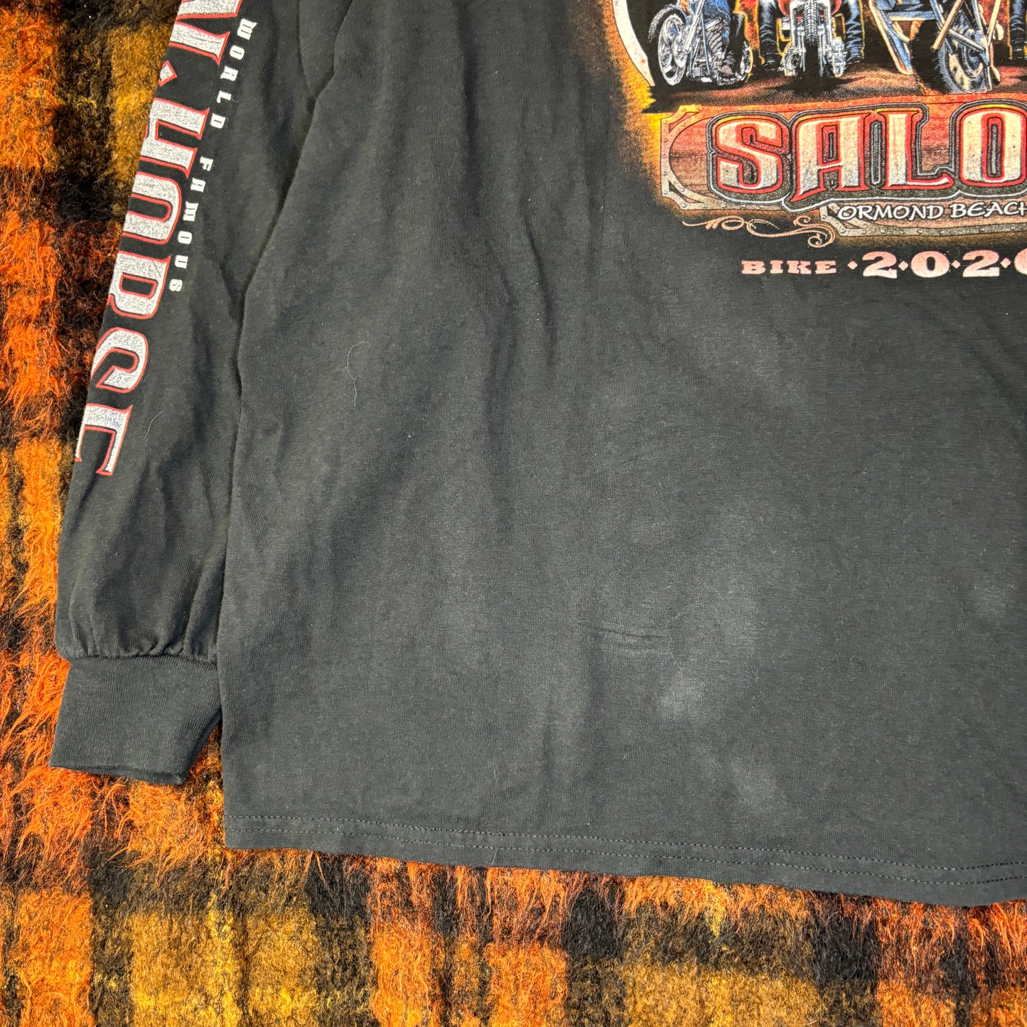 【2020年製】IRON HORSE SALOON ロンT｜バイカーロングスリーブTシャツ アメリカ製風プリント USA国旗ポケット付き