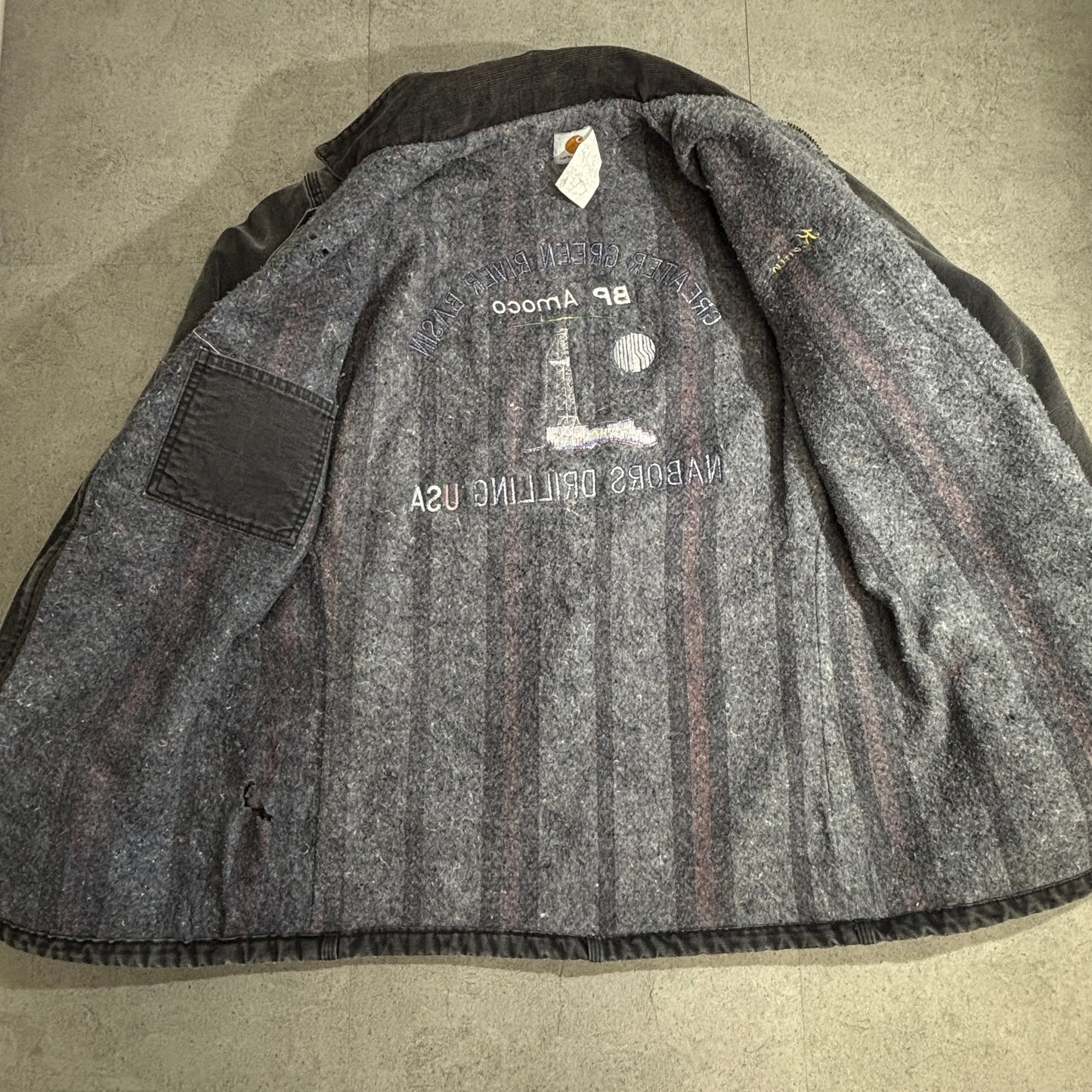 Carhartt ダックカバーオールジャケット ブラック ワーク刺繍 BP Amoco × Nabors Drilling USA 裏地ブランケット 90s