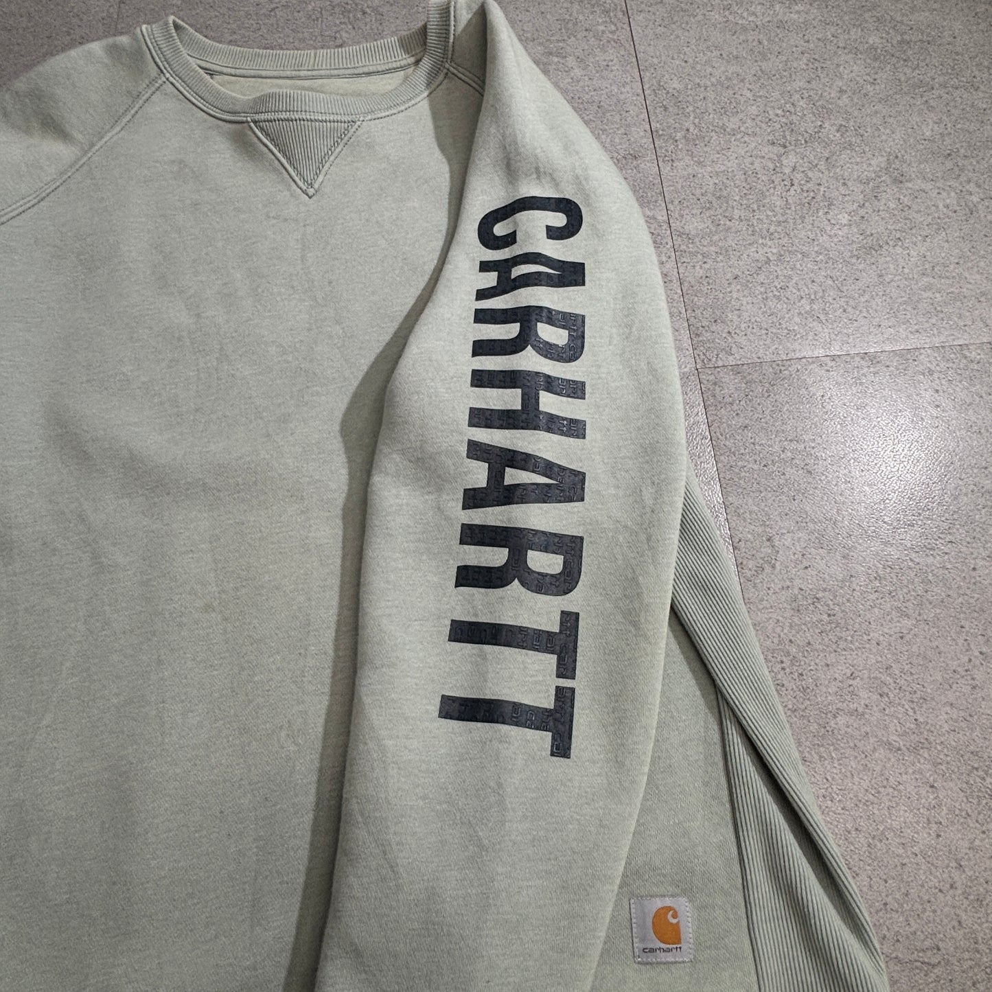 Carhartt カーハート 袖ロゴ ラグランスウェット トレーナー くすみミントグリーン XL(16/18) RELAXED FIT ベトナム製 古着